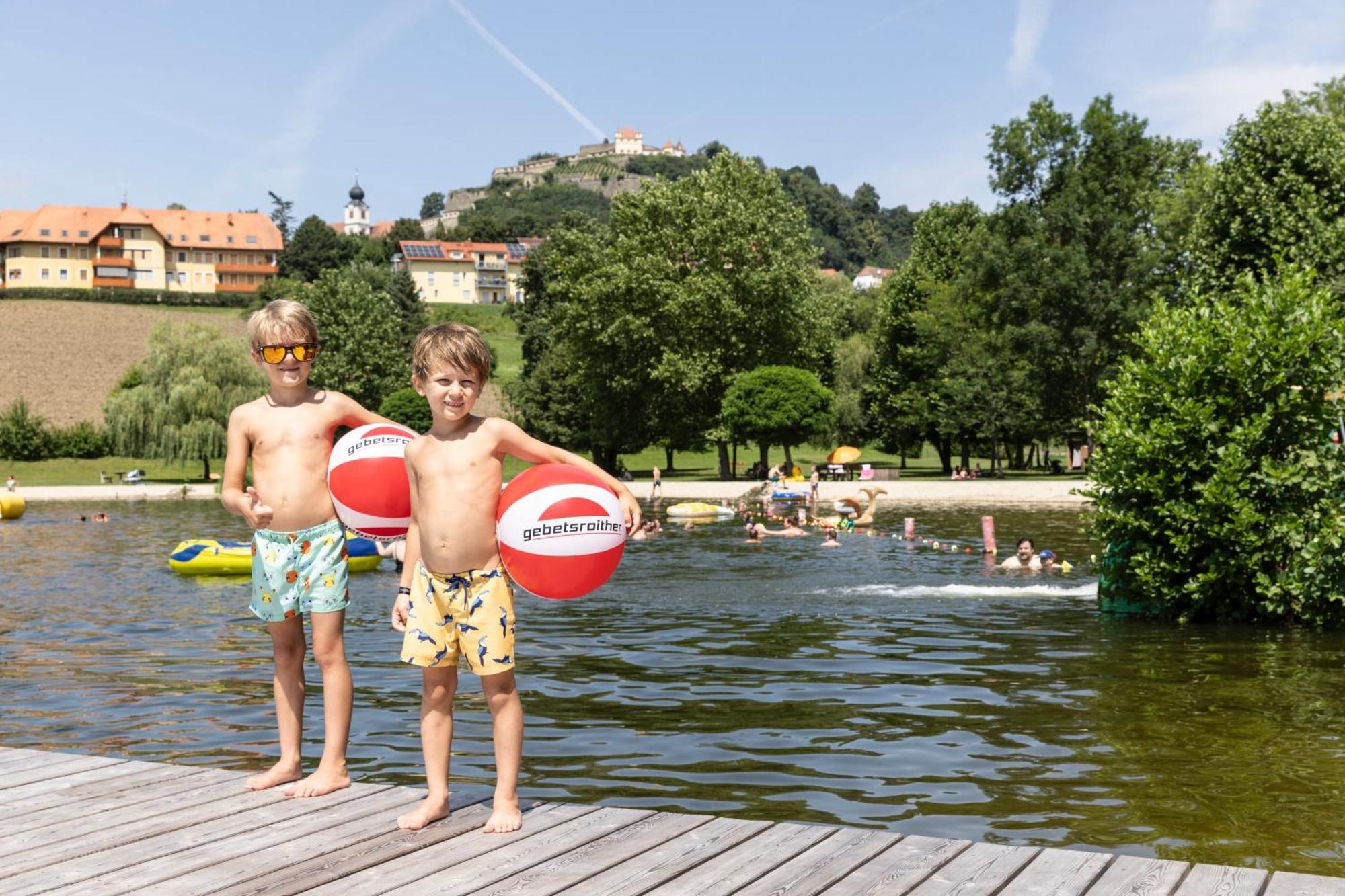Camping Resort Riegersburg Buitenkant foto
